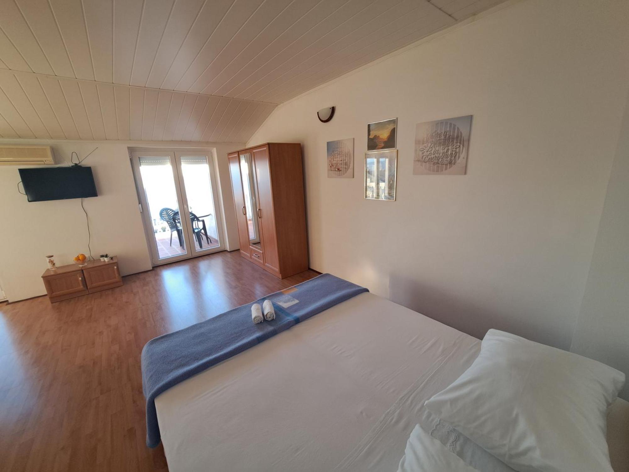 Apartments Maruna Maslenica Exterior photo